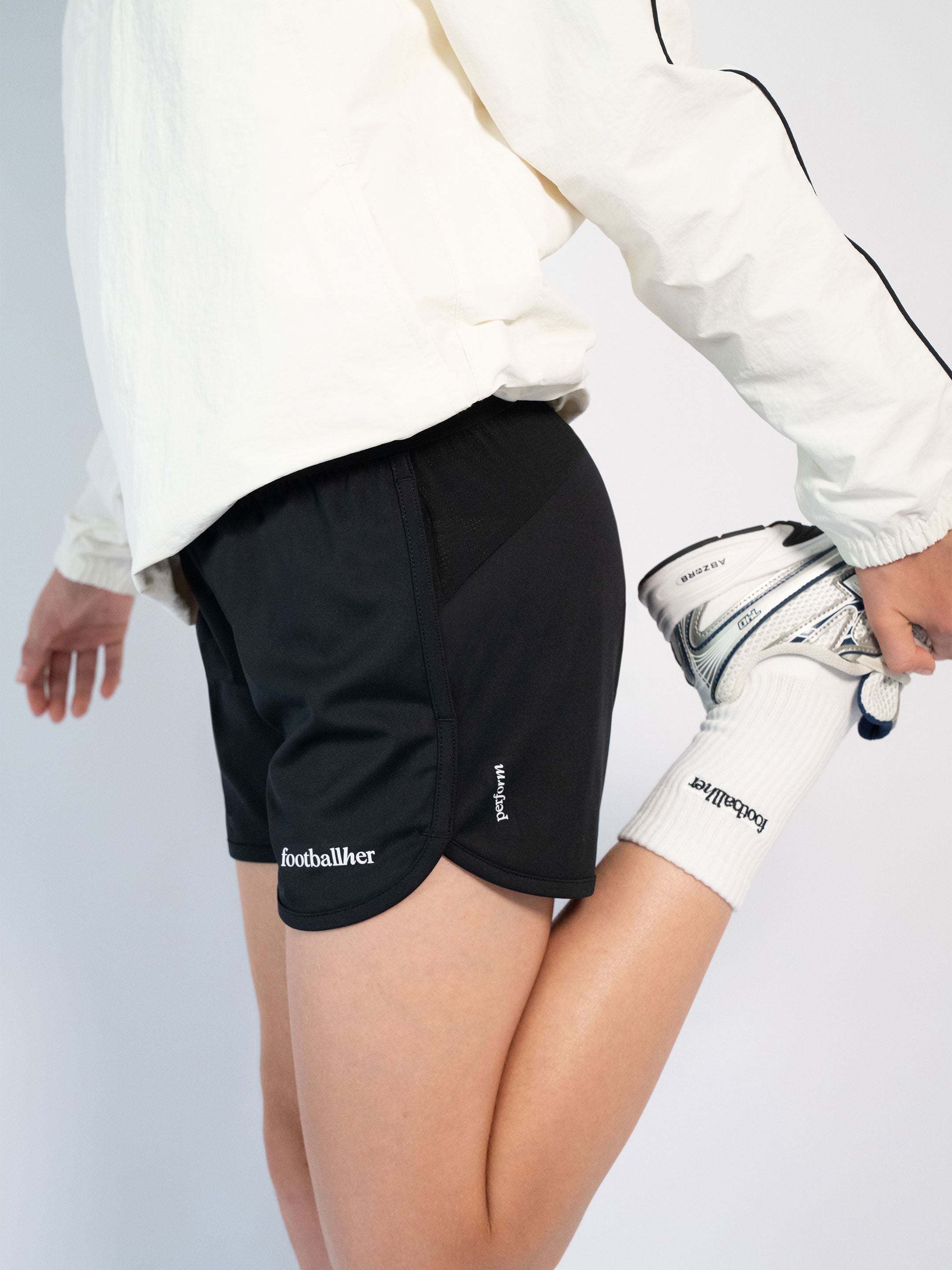 Girls' Perform Shorts